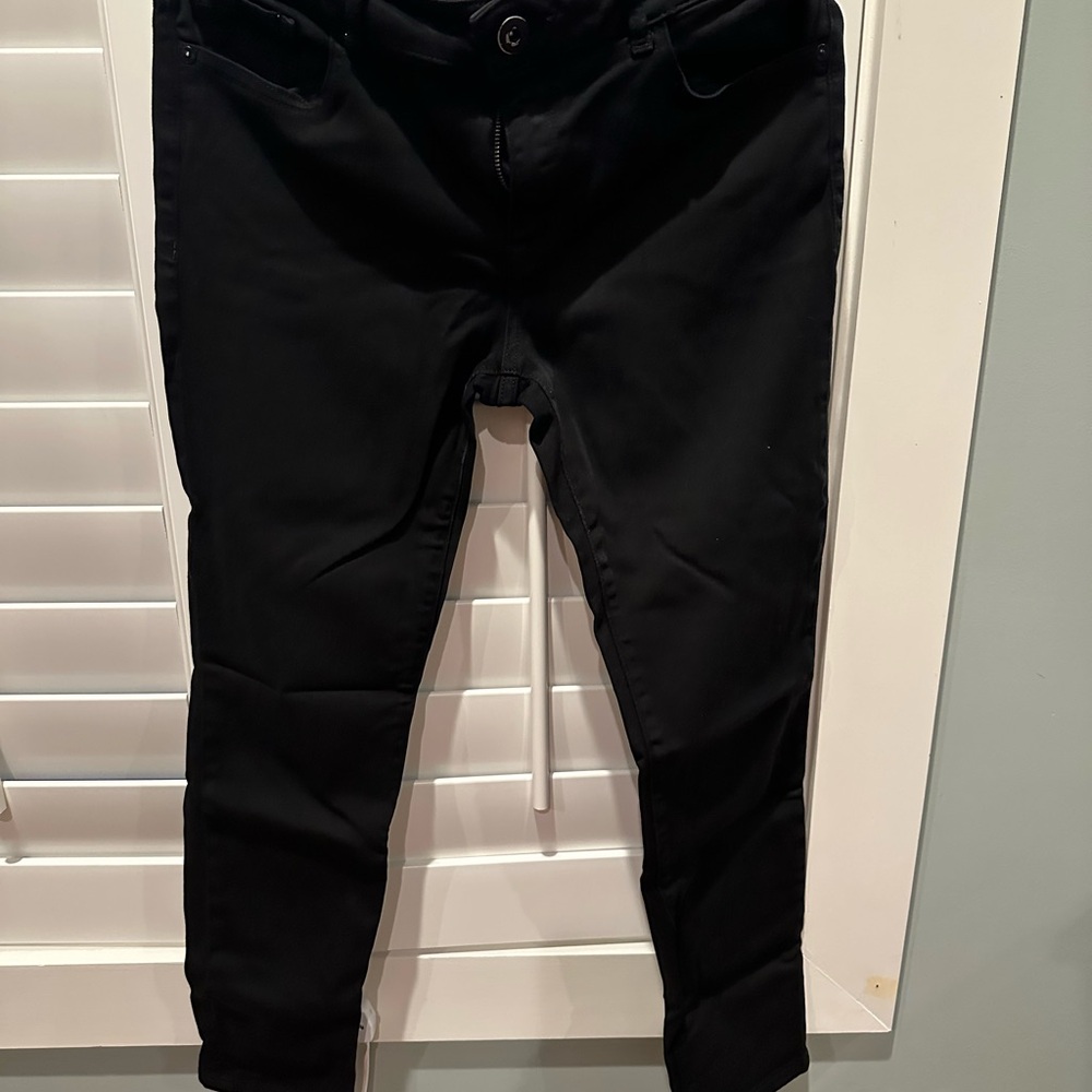 DL 1961 Black Margaux size 30